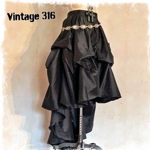 Drama Queen 🖤 High Low Bustle Skirt